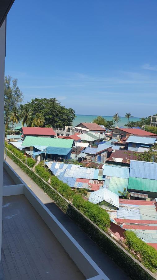 Tess - By The Sea, Penang * Batu Ferringhi